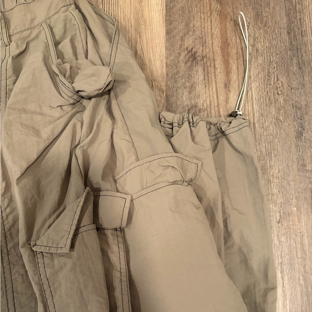 Cargo Pants - Picture 2 of 3